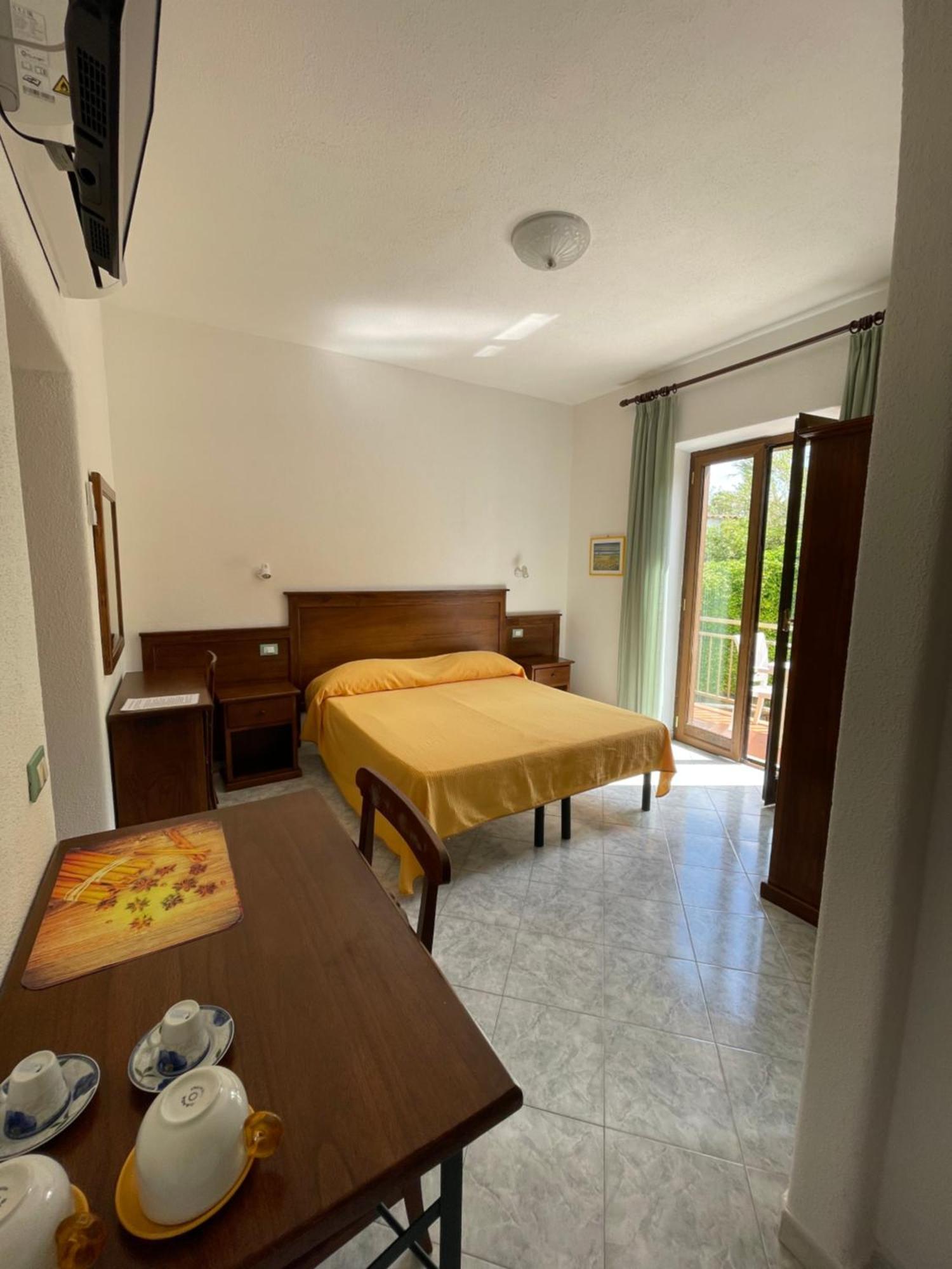 Residence Andrea A Mare Forio di Ischia 外观 照片