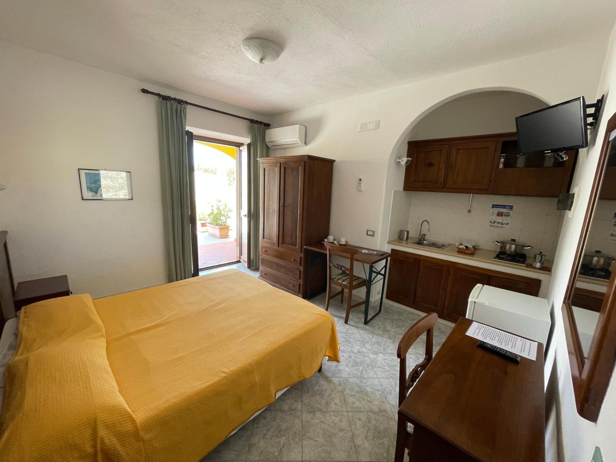 Residence Andrea A Mare Forio di Ischia 外观 照片